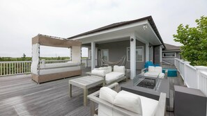 House, Multiple Beds (Amagansett Beachfront Beauty) | Terrace/patio