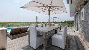 House, Multiple Beds (Amagansett Beachfront Beauty) | Property grounds - Amagansett Beachfront Beauty (Amagansett)