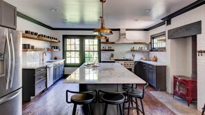 Casa, várias camas (The Mainstay - Entire Bed & Breakfast) | Cozinha privada