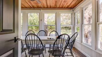 House, Multiple Beds (The Mainstay - Entire Bed & Breakfast) | Dining