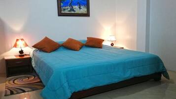 Deluxe Double Room, 1 King Bed, Garden View | Down comforters, desk, free WiFi