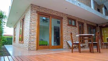 Standard Double Room, 1 King Bed | Balcony