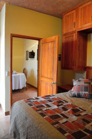 羽绒被、特色装修、特色家居、熨斗/熨衣板