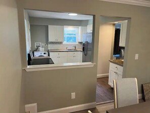 Unclassified image, 2 of 45, button