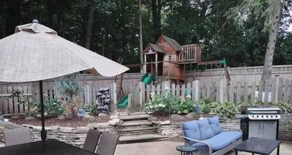 Beautiful 6 bedroom with Heated Pool & Jacuzzi