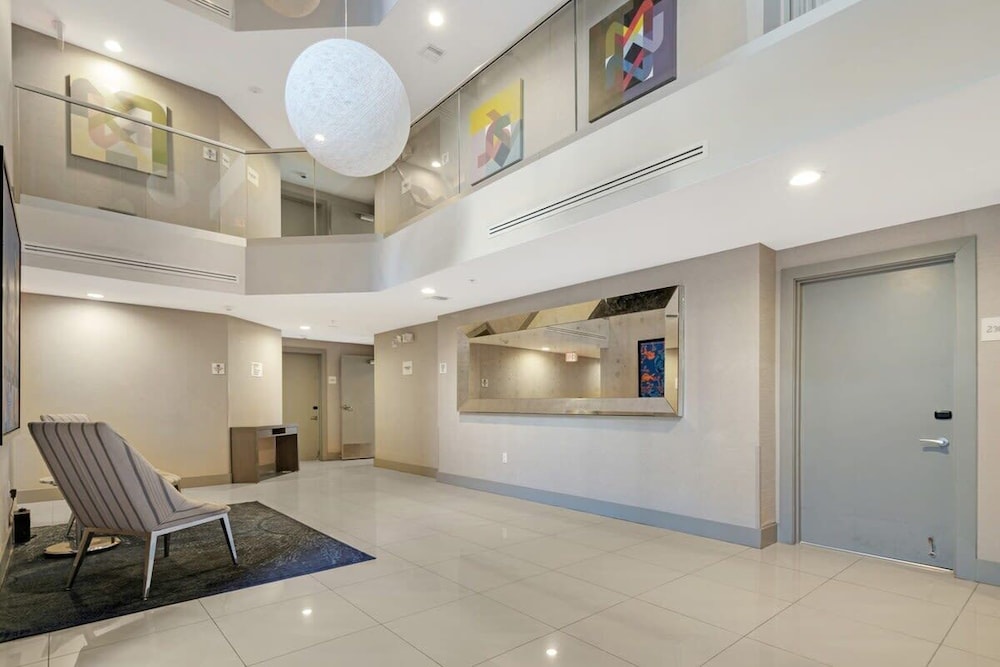 Roami At Habitat Brickell | Pool | Balcony | 2 Bed - Miami, FL