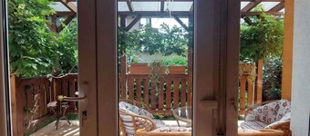 Holiday home for 6 people with large pool