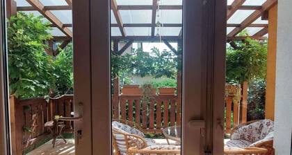 Holiday home for 6 people with large pool