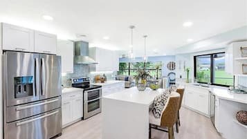 微波炉、洗碗机、茶具/咖啡用具、制冰机