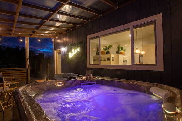 Bain à remous extérieur