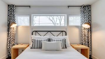 1 bedroom, iron/ironing board, travel crib, WiFi