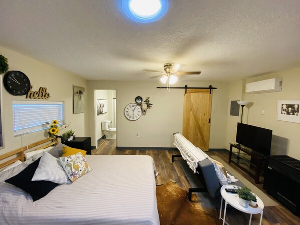 1 habitación, escritorio y wifi 