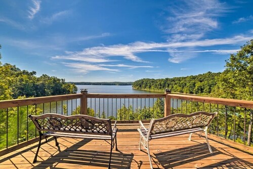 Kentucky Lake Condo #21: Jet Ski Rentals On-Site