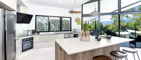 Fridge, microwave, oven, stovetop