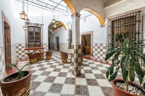 Detall de l'interior