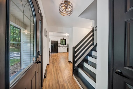 Interior. Family Lakefront Oasis - Dock, Cabana, Game Room