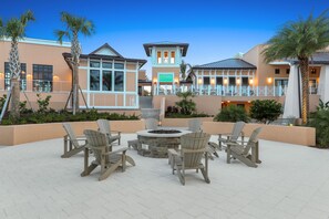 Terrace/patio - Townhome with Screened Pool, Kids Bedrooms, Near Attractions (Kissimmee)