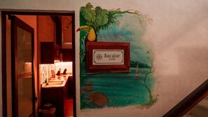 Minibar, décoration personnalisée, ameublement personnalisé