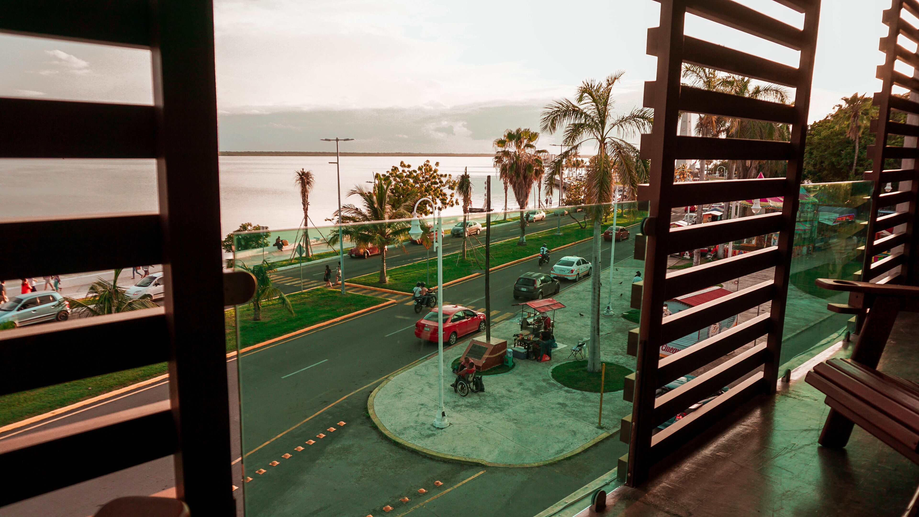 Suite Studio Supérieure, vue partielle sur l'océan | Terrasse/Patio