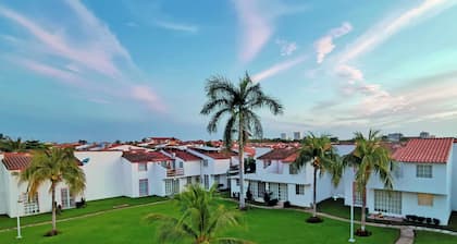 Cozybeautiful house near to the beach