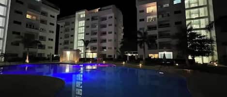 Piscine extérieure
