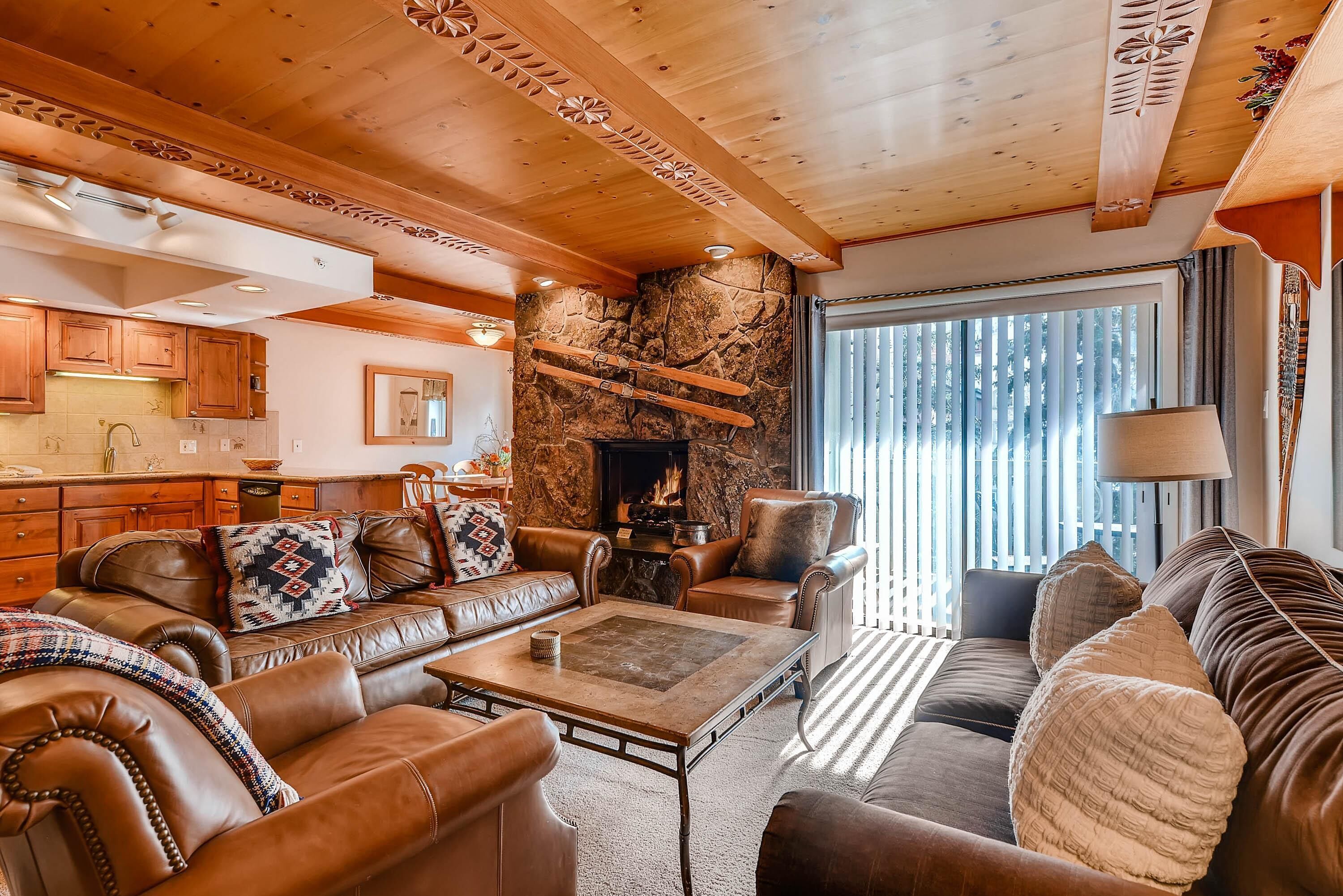Condo, Multiple Beds (Westwind 205 3BD 3BA  Diamond Condo i) | Living room | TV