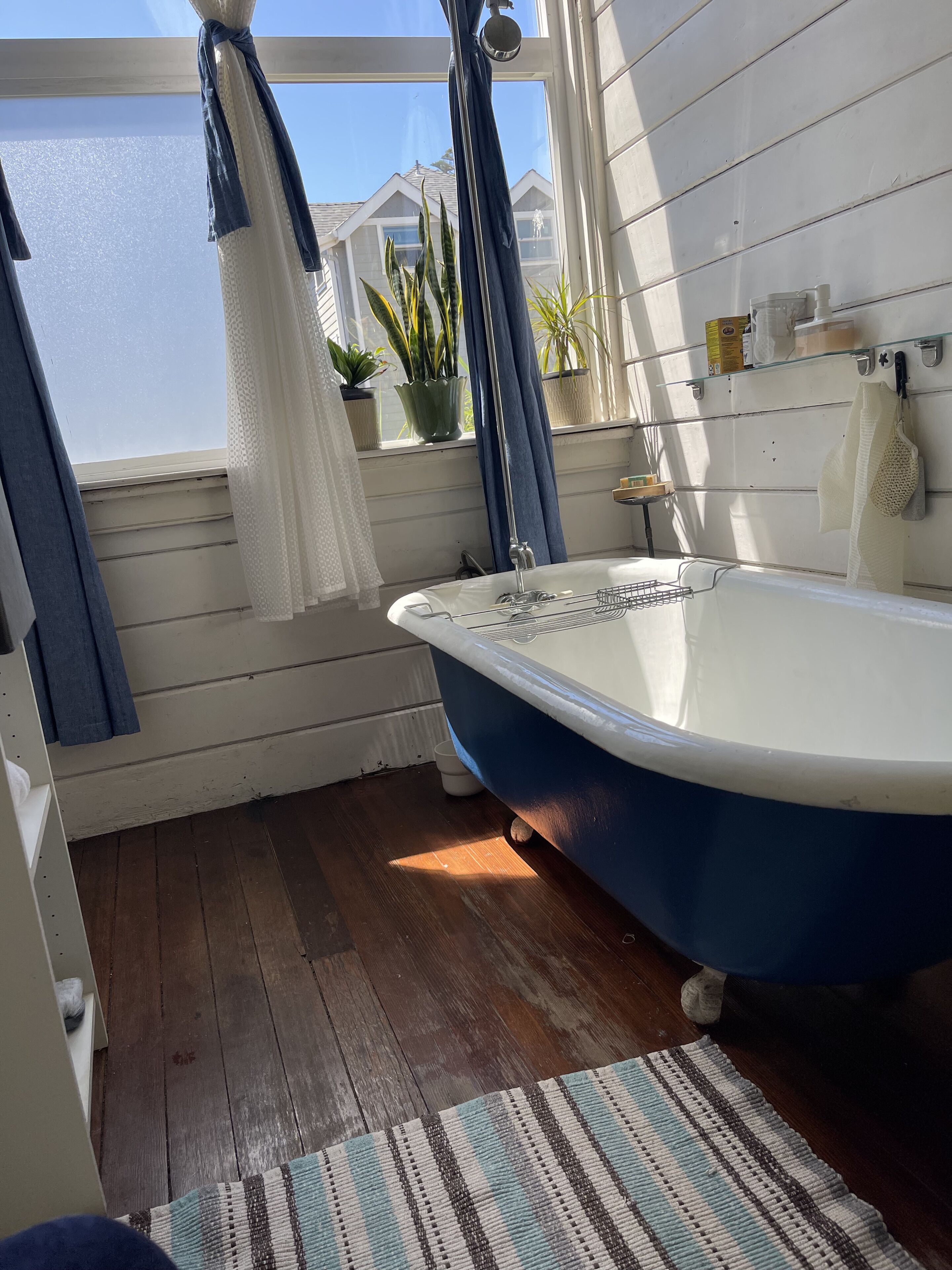 Photo - B-Love's Guest House