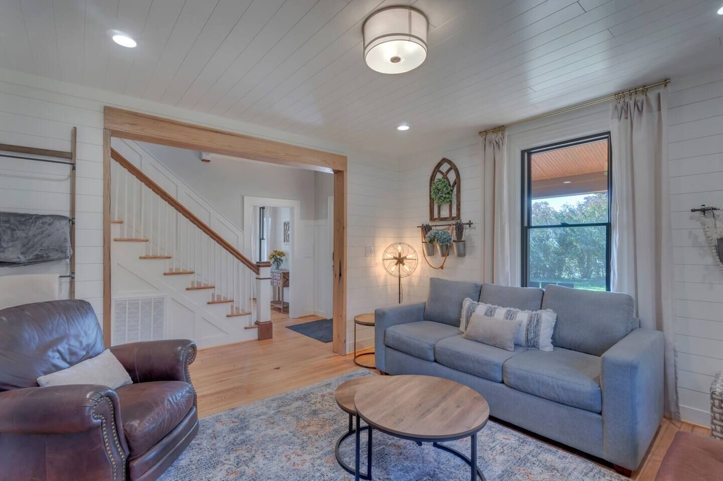 Télévision, espaces bureaux