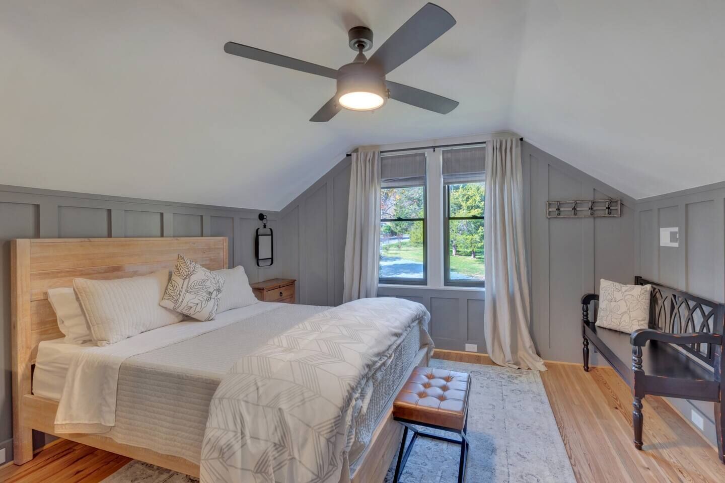 3 habitaciones, tabla de planchar con plancha y wifi gratis 