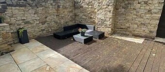 Town villa with charming garden & bbq area