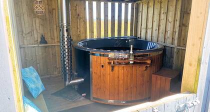 Kinnoull House near Stornoway with Hot Tub/Sauna/Pet friendly