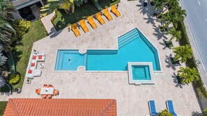 Apartment (2 Bedrooms) | Property amenity