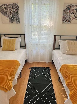 3 bedrooms, WiFi, bed sheets