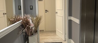 Splendid Brand New Master Suite on the Peninsula