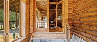 Cozy Cabin @James River; Live/Work/Play Experience