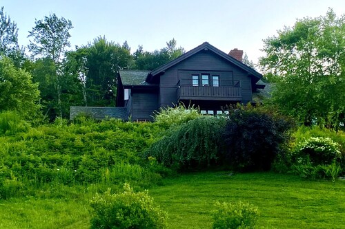 Luxury Villa @ Stowe & Trapp with Exceptional Mountain Views & Resort Amenities