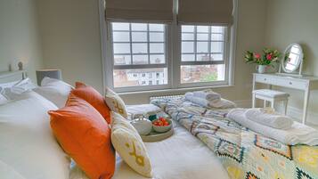 3 kamar tidur dan didekorasi berbeda-beda