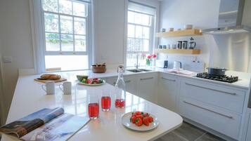 Peti sejuk, mesin basuh pinggan mangkuk