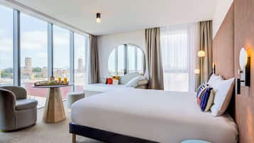 Classic Room, 1 Queen Bed with Sofa bed | In-room safe, laptop workspace, blackout drapes, soundproofing