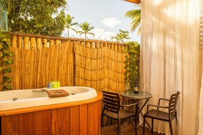 Solarium | View from room - Casa dAroeira - Condomínio Residencial de Flats (São Sebastião)