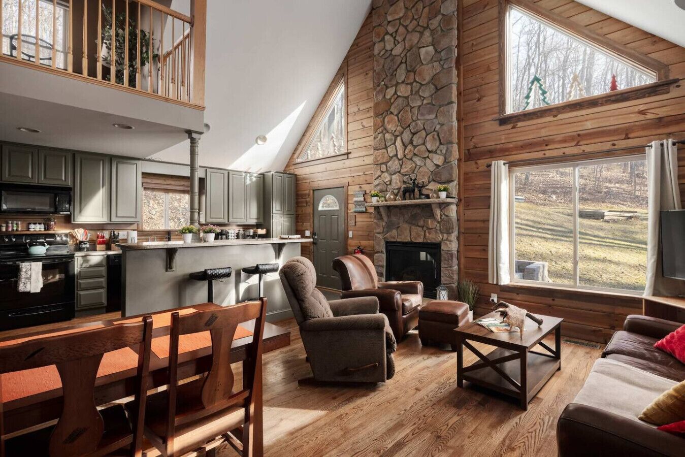 TV, fireplace, stereo, offices