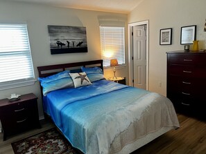 3 sovrum, strykjärn/strykbräda, gratis wi-fi och sängkläder