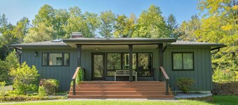 Cool & Comfy Escape | Family Fun Awaits | Close to the Action