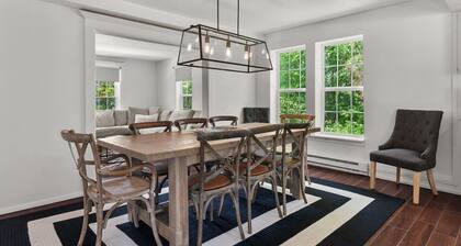 Renovated Country Farmhouse – Private, Pet-Friendly & Family Ready