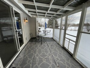 Interior - Lakefront cottage w/ convenient access to restaurants, atv and snowmobile trails (Phillips)