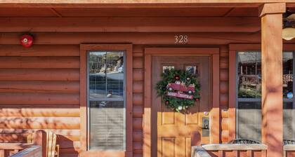 Cozy-up in a Cabin for Two!