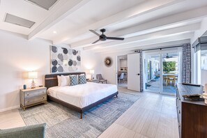 4 多间卧室、熨斗/熨衣板、免费上网、床单