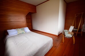 4 chambres, accès au Wi-Fi (inclus), literie fournie