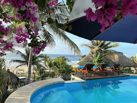 Exterior. Beachfront Paradise Boutique Hotel