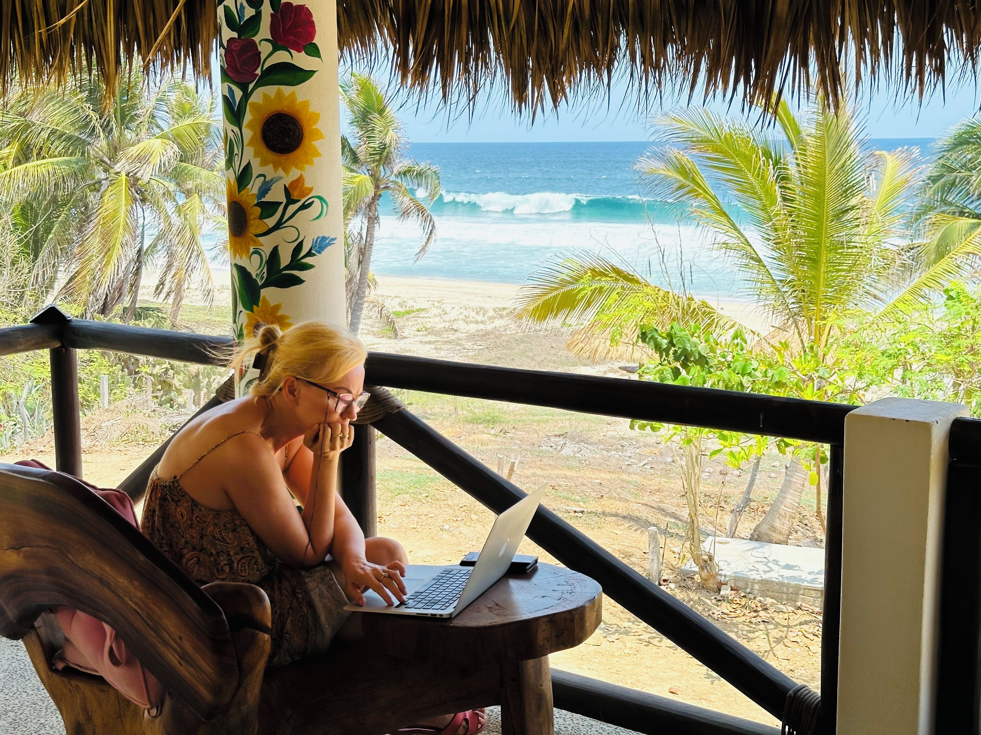 Habitación doble de lujo, 2 camas matrimoniales, vista al océano, frente al océano | Terraza o patio